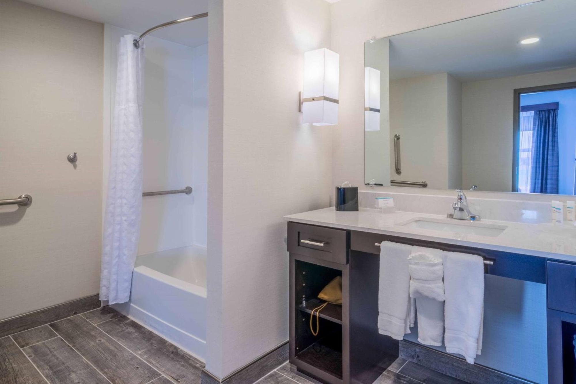 Homewood Suites By Hilton Philadelphia Plymouth Meeting Esterno foto
